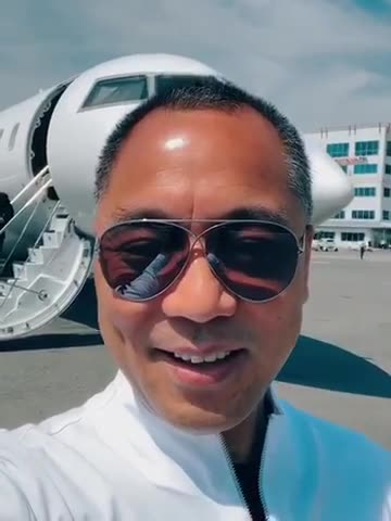 MNHhH9fChJpKnWmKXYWkEN