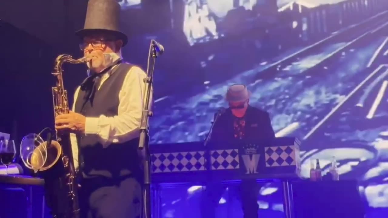 Madness - The Law According to Dr. Kippah - Live at KOKO (18/10/2023)