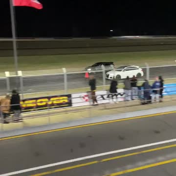 Volkswagen Golf R vs Audi RS3 Drag Race