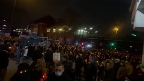 Hamburg Corona Protest Demo Mundsburg 15.01.22 Abschlusskundgebung
