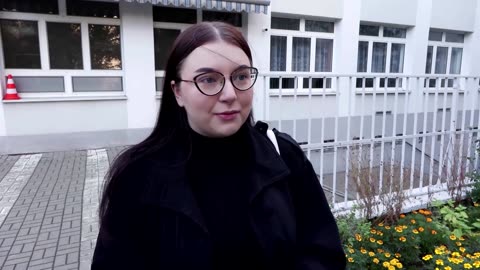 Poles vote in high-stakes election