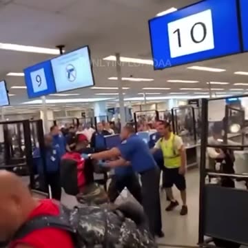 Man With Guitar Indroduces Himself To The No-Fly-List