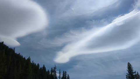 SPACESHIP CLOUDS!