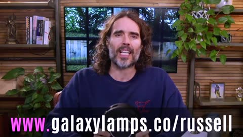 Russell Brand - Oh Sh*t, CIA Conducts SECRET UFO Retrieval Missions?!!