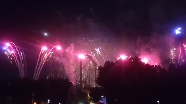 Knott's Berry Farm Fireworks 7/2/2022