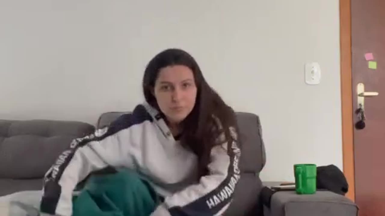 Feisty Cat Full Sends Into Human