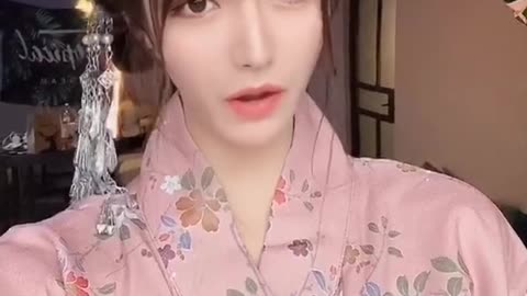 Seeing beautiful women makes me happy