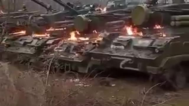 Ukraine attack on Russian tank# war #Ukraine army# Ukraine#war #news