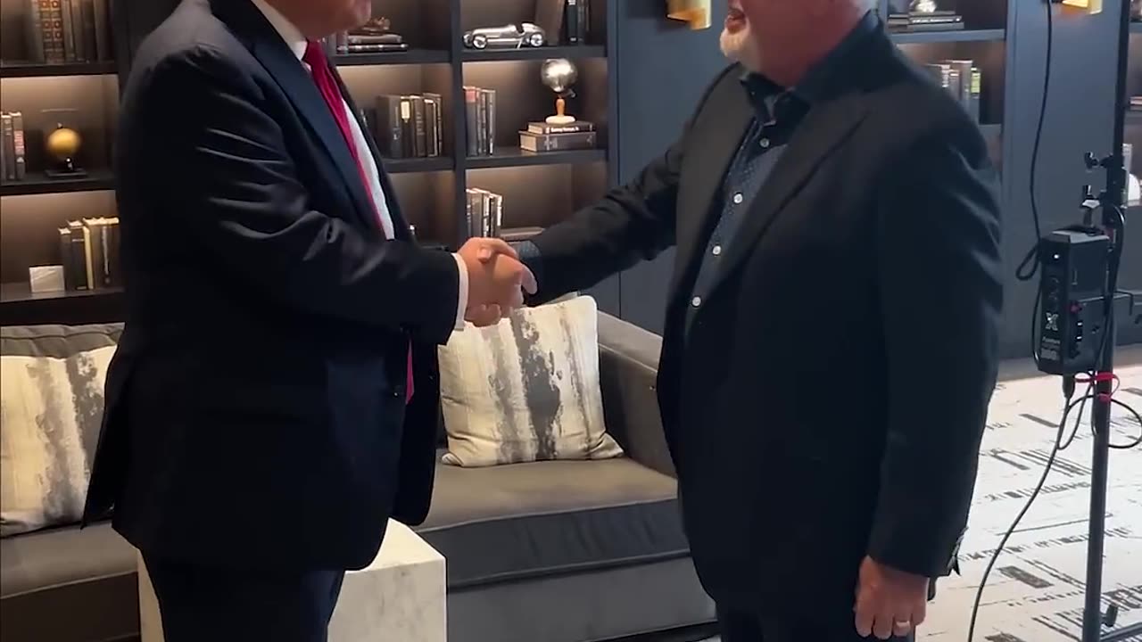 Dave Ramsey Meets Donald Trump for the First Time