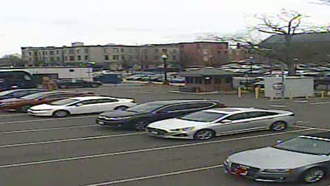 1907LOTS00Lot16SenateParkingLot_2021-01-06_14h20min01s497ms.mp4