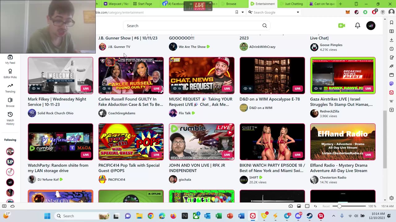come chat to me while im doing stuff on my laptop