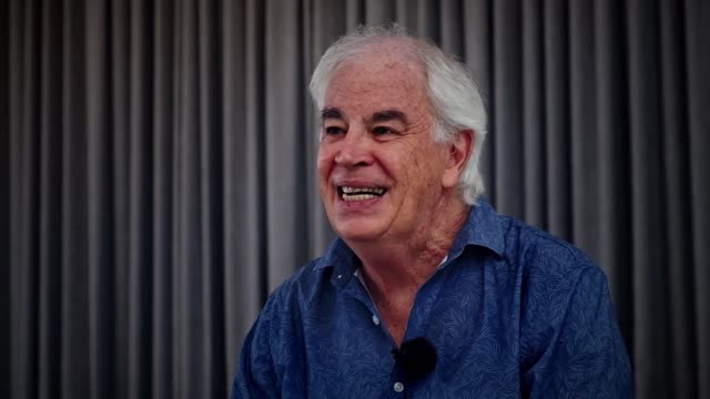 Gerhard Barnard “Win a City”video