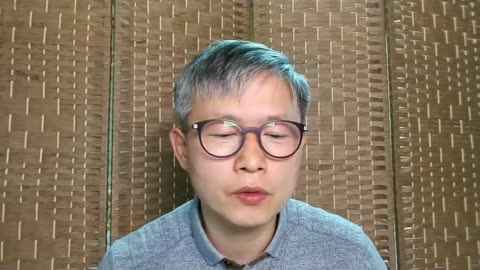 문재인을 탄핵해야 한다고 하던 사람들이 얼마나 어리석은 사람들인지 알리는 동영상!