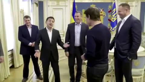 Tom Cruise meets Zelensky in Ukraine #shorts