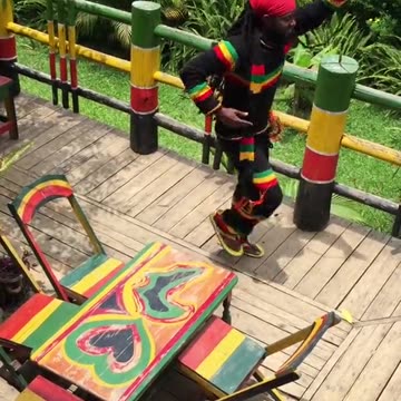 Remember me by lucky Dube. Dad............ remember me.