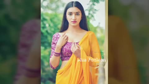 BONG CRUSH BENGALI BEAUTY HOT SAREE POSE |