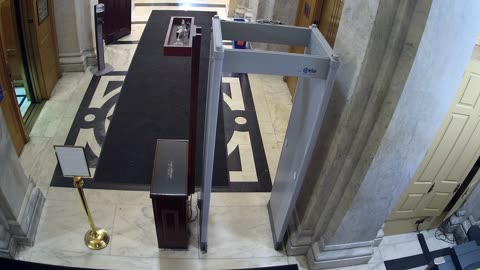 0163USCH01HouseCarriageDoor_2021-01-05_15h57min19s753ms.mp4