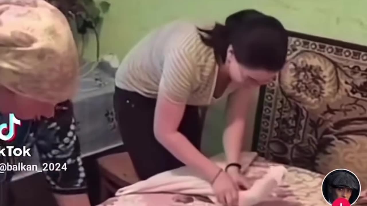 Ко' е туй нещо дето мяза на онуй нещо