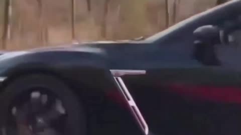 gtr vs corvette