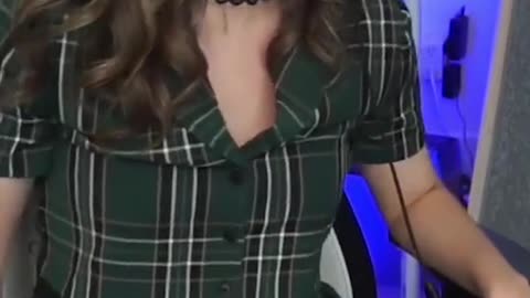Pokimane try a TikTok dance