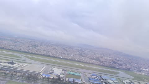 Latam Airlines takeoff from Bogotá 2023-11-04