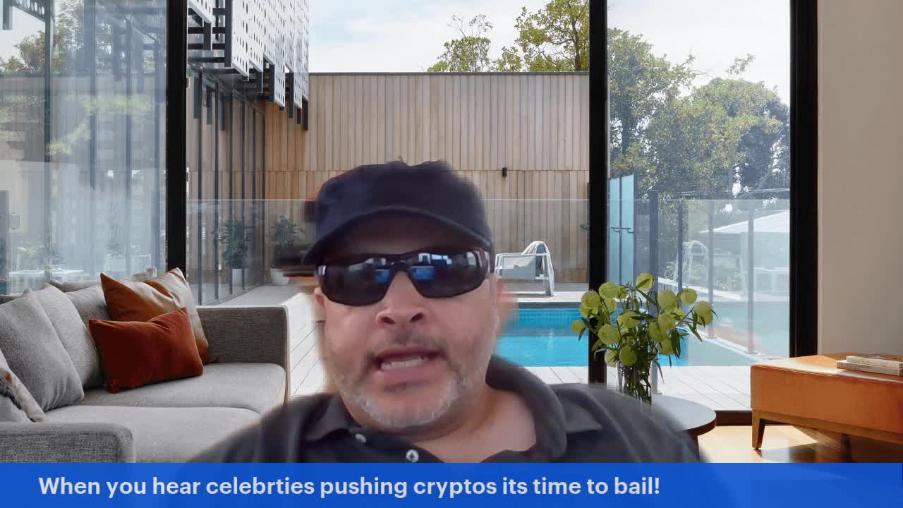 THE POLITICAL ATHEIST EPISODE 26 WHEN YOU HEAR CELEBRITIES TALK CRYPTOS,ITS TIME TO BAIL