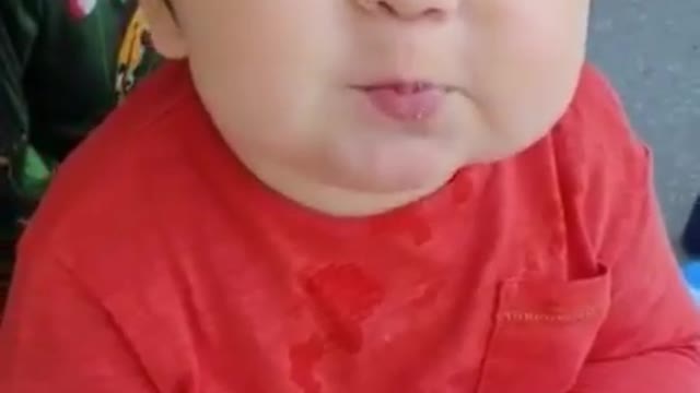 Cute baby eating banana. So cute. #viral #viralvideo