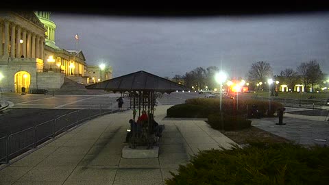 0675USCG00HousePlaza_2021-01-06_07h05min52s137ms.mp4