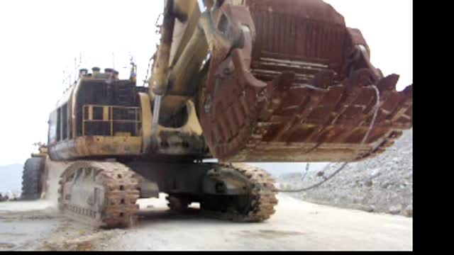 Caterpillar 5230 Front Shovel