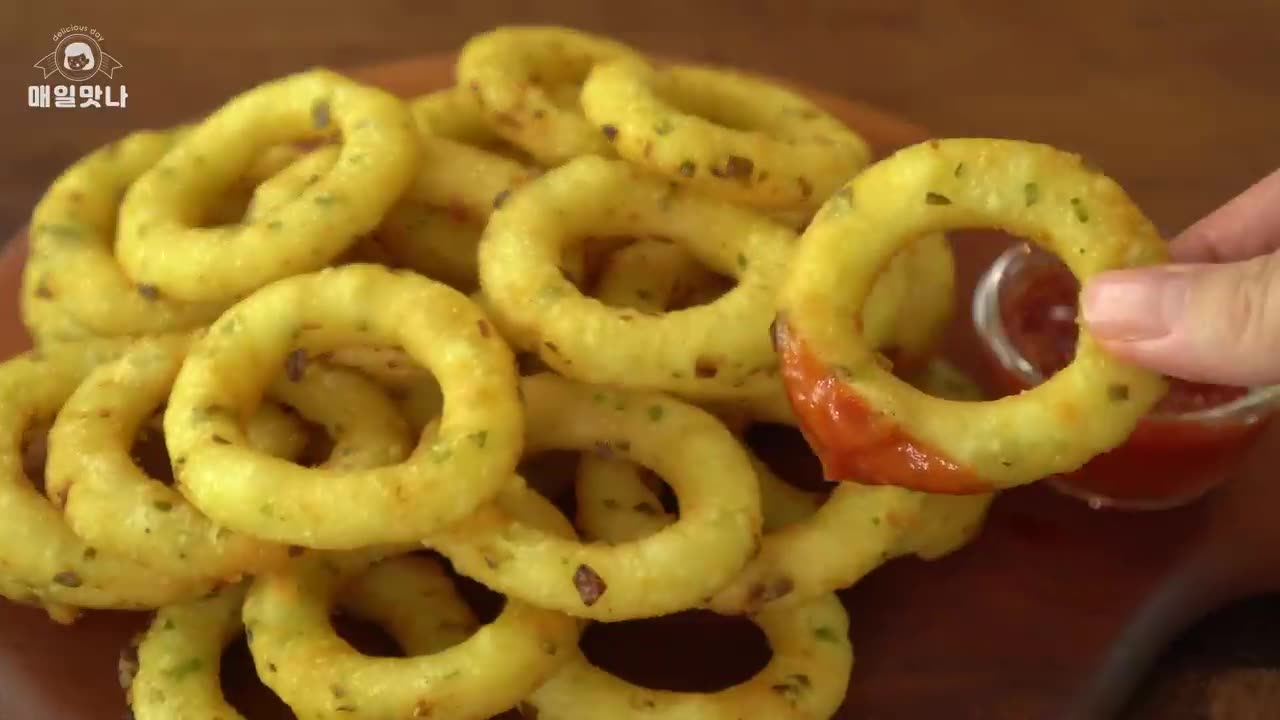 GARLIC POTATO RINGS