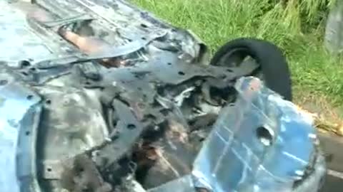 Fuerte trancón en autopista Piedecuesta por incineración de vehículo