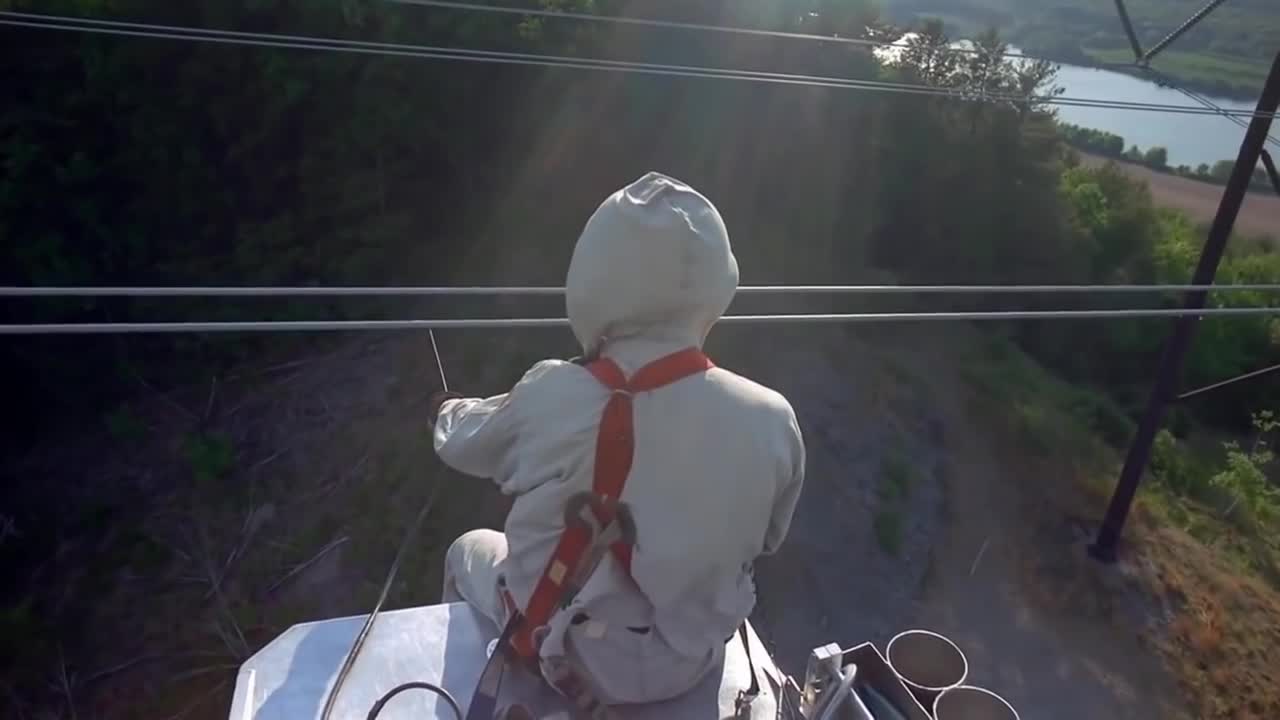 NO ONE WOULD BELIEVE!