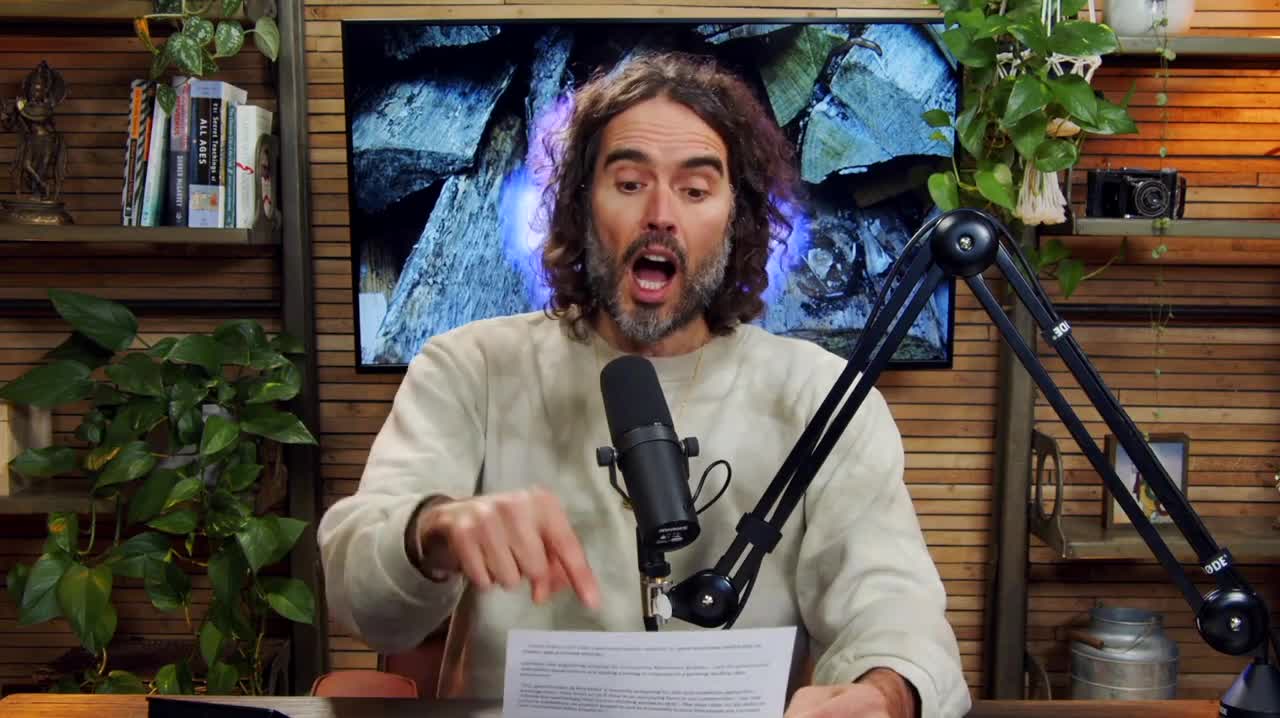 Russel Brand- Robots Legal To Kill People 😳