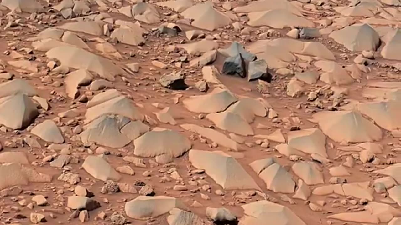 Video Footage from Mars ! 140 Million Miles away!