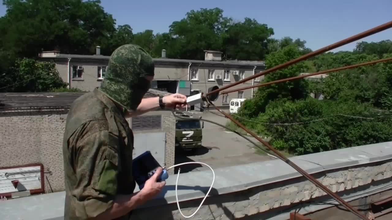 Ukraine War - The Russian army put a barrier to Ukrainian propaganda