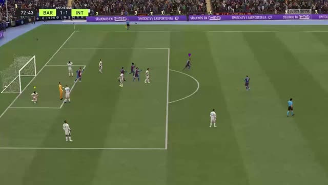 FIFA 22: Barcelona vs Inter Milan Gameplay