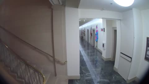 3239LHOB01Stair1_2021-01-06_23h40min02s873ms.mp4