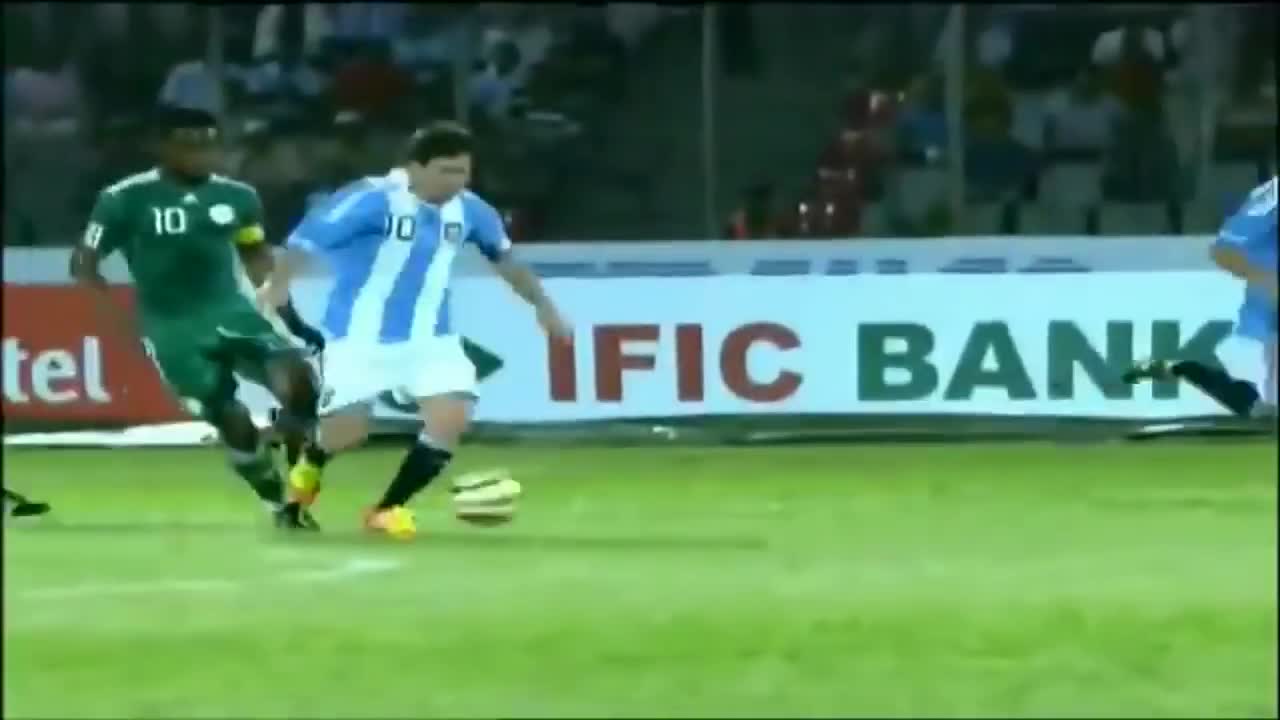 Argentina WITHOUT Messi vs Argentina WITH Messi ► You Just Watch & Compare !!