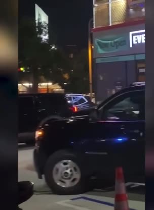 Obama's SUV Takes Handicapped Parking Space For Two Hours While Eats Sushi At Upscale Restaurant