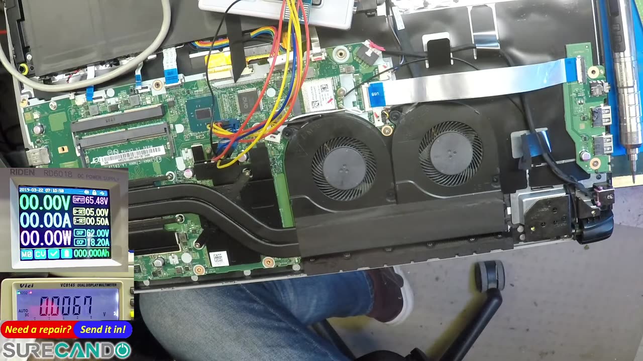 Acer Aspire A717-71G Not turning on. Getting warm. Broken connectors + more. Part 1