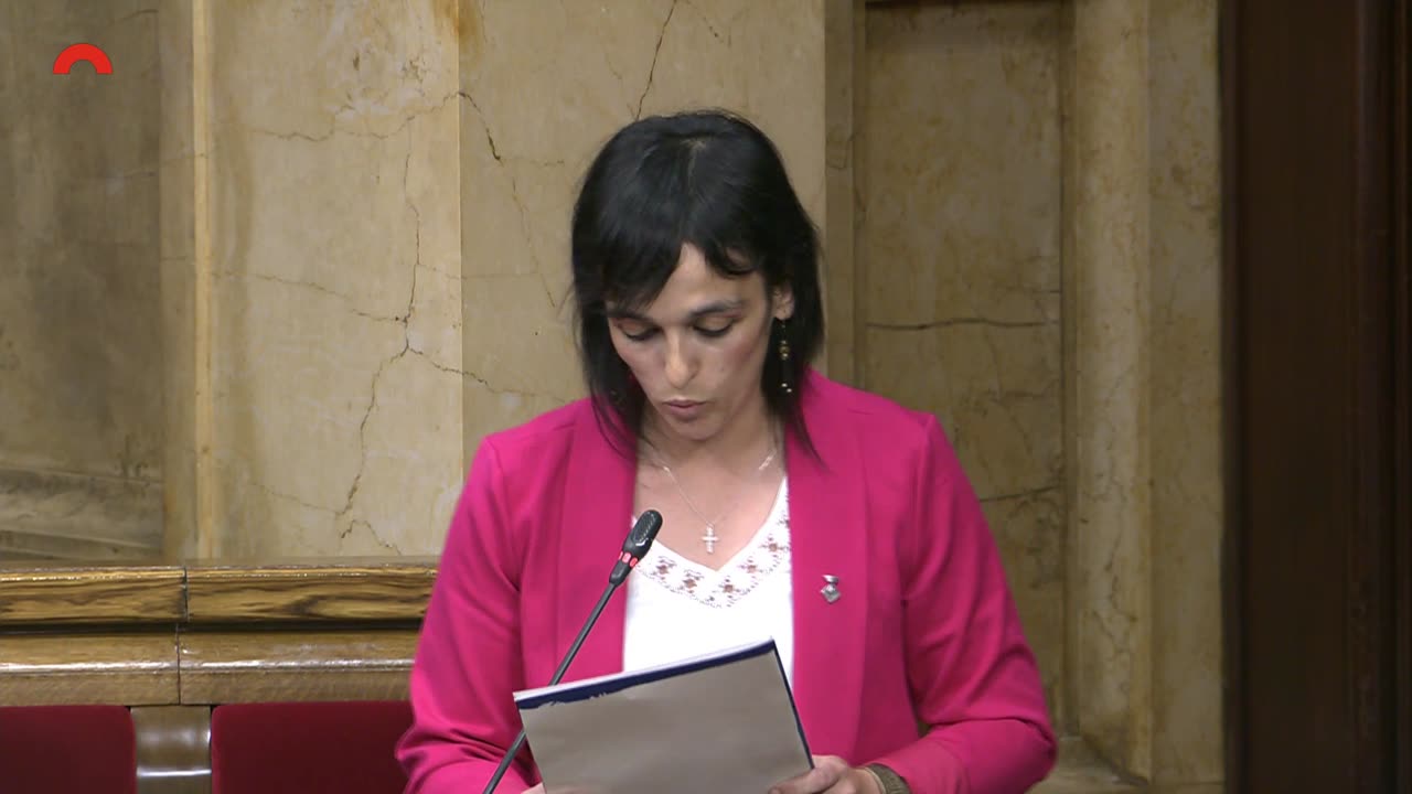 Sílvia Orriols de Alianza Catalana por las ayudas a Palestina ante pobreza infantil en Cataluña