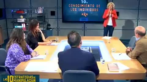 10 Estrategias para manipular a la población