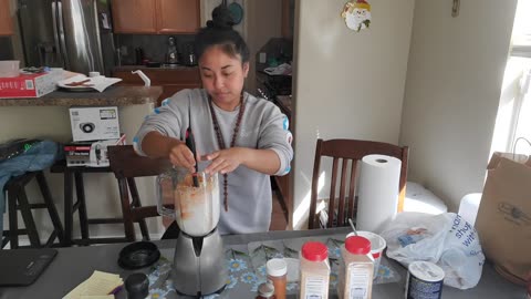 Meal Prep Burritos - Watch me cry my eyes out while cutting onions