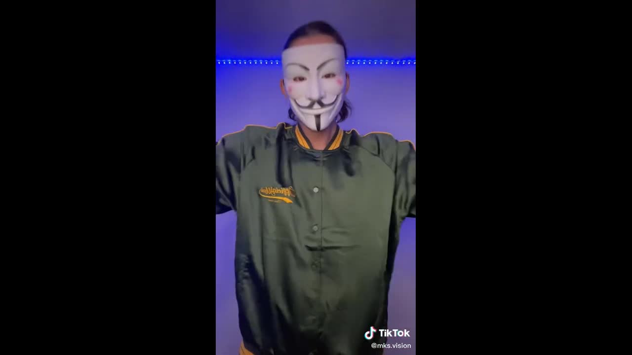Watch trending videos for you