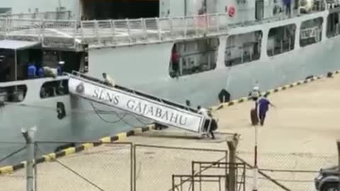 Footage of Sri Lanka's President fleeing on military ship from Colombo harbor