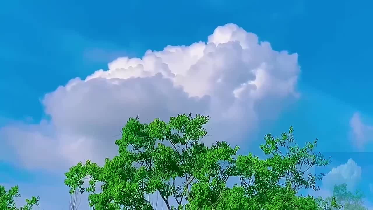 This cloud is so beautiful