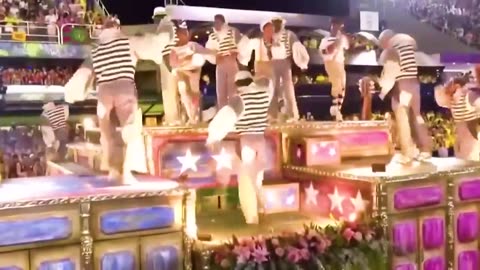 INCREDIBLE MOVEMENTS CAUGHT IN CAMERA