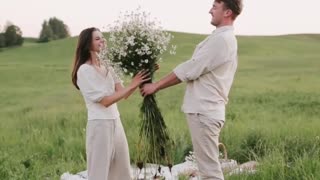 Man proposing to his woman