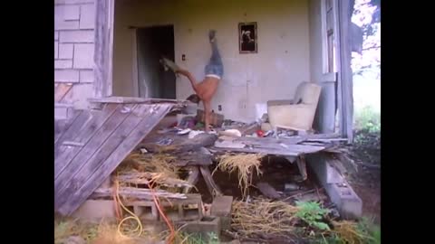 R.E.M. - It's The End Of The World As We Know It