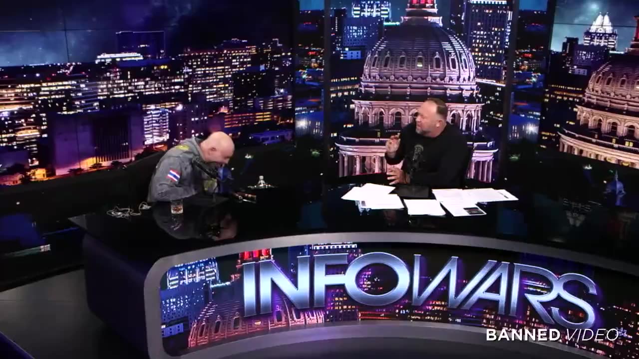 Alex Jones Interviews Joe Rogan: Part 1